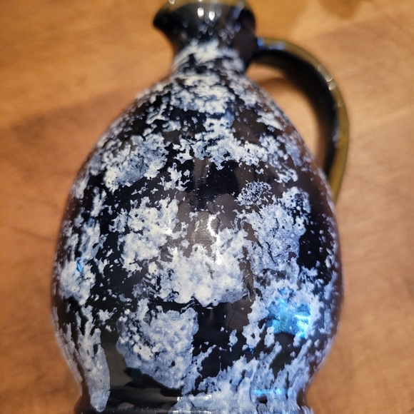 Bundle add on item: mini bud vase /oil pour bottle blue small - Picture 3 of 7